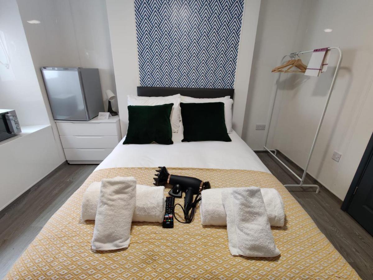 Double Ensuite Rooms Swansea Zewnętrze zdjęcie