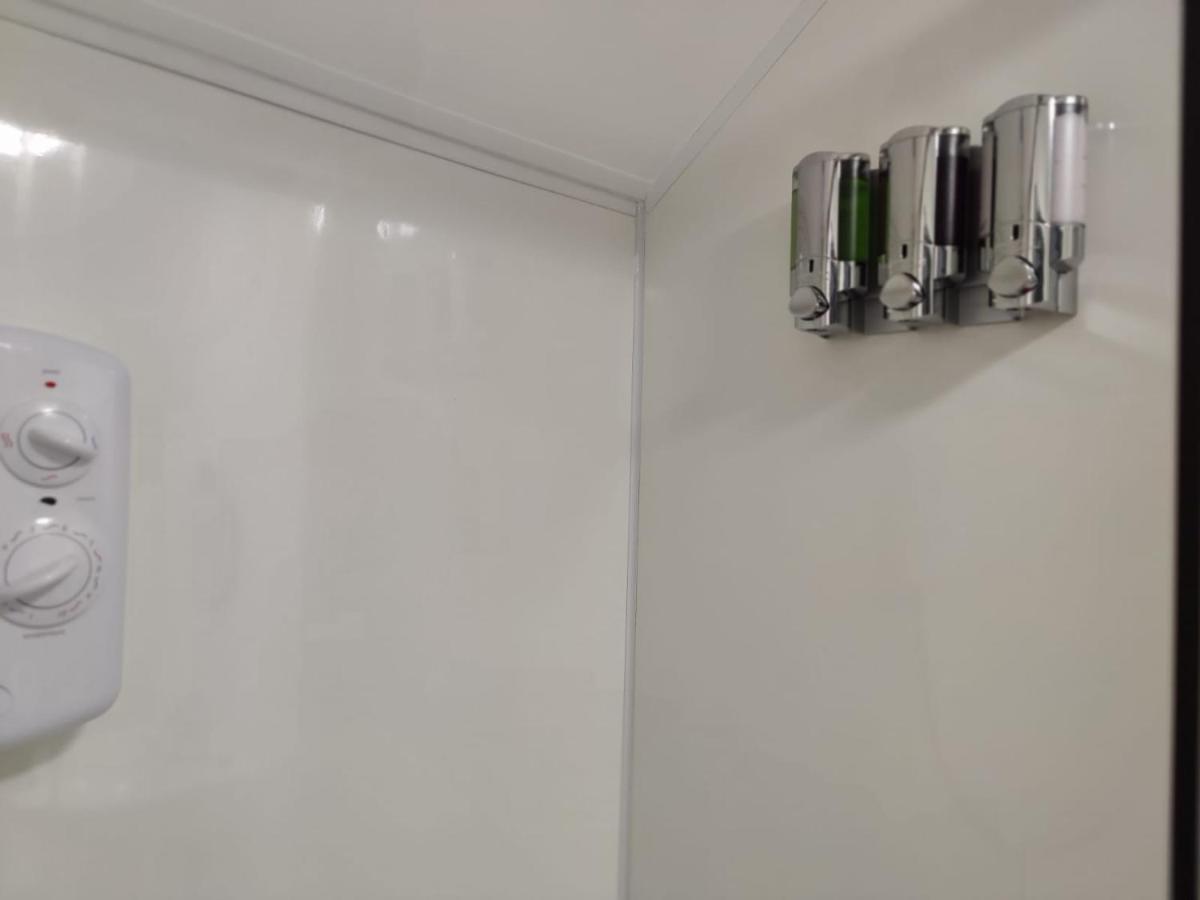 Double Ensuite Rooms Swansea Zewnętrze zdjęcie