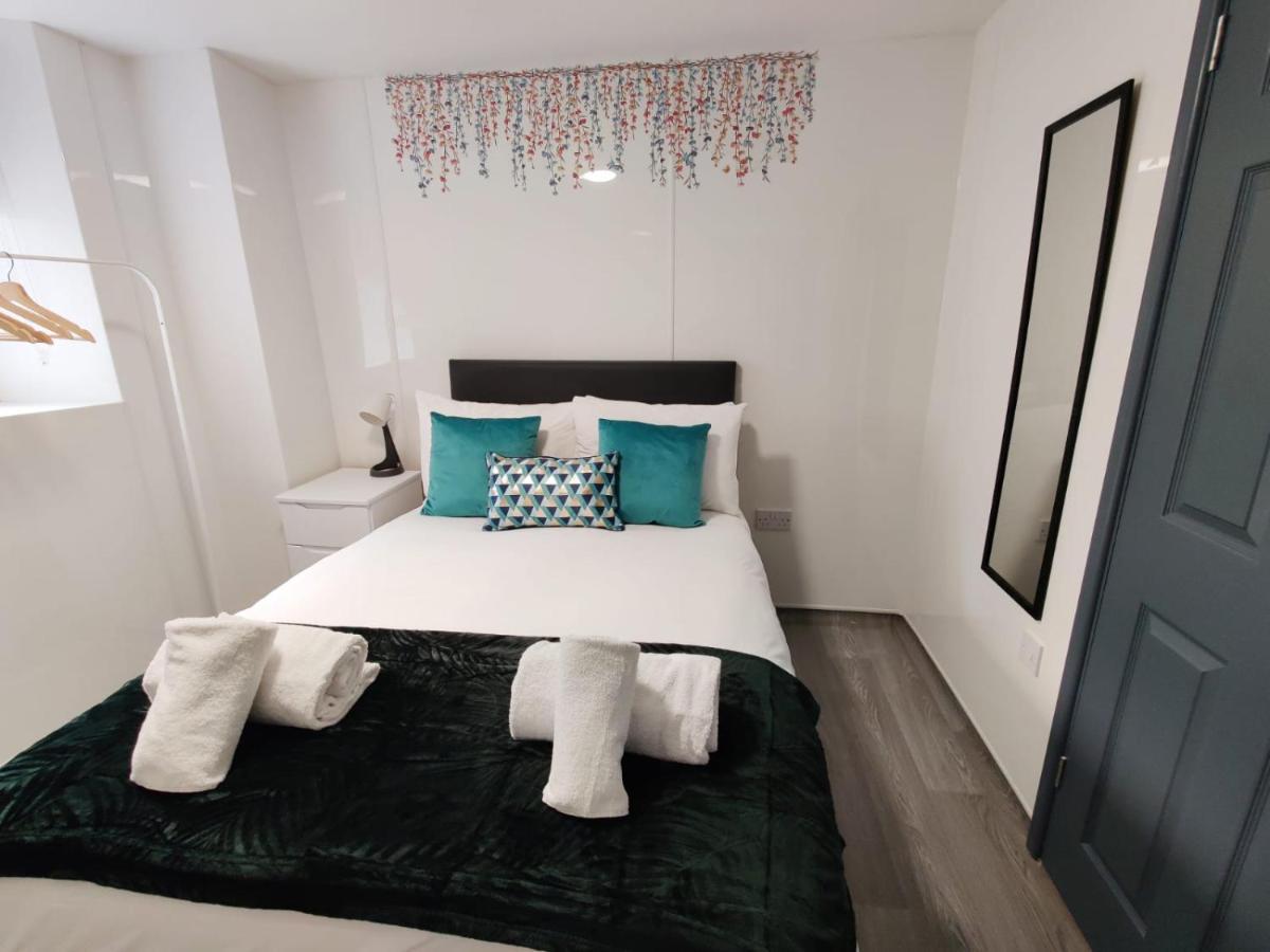 Double Ensuite Rooms Swansea Zewnętrze zdjęcie